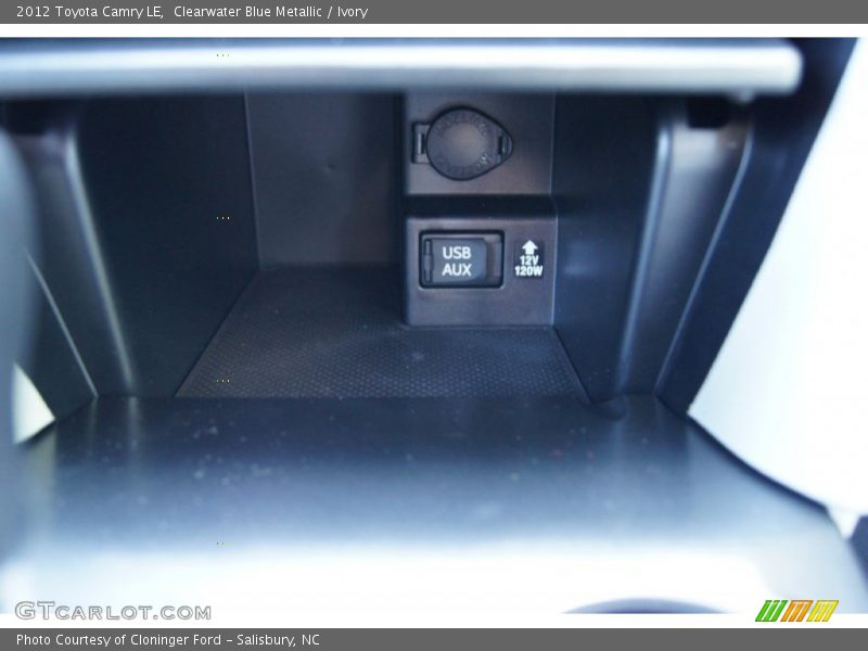 Clearwater Blue Metallic / Ivory 2012 Toyota Camry LE