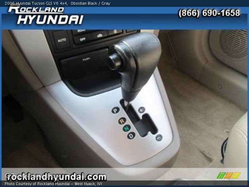 Obsidian Black / Gray 2006 Hyundai Tucson GLS V6 4x4