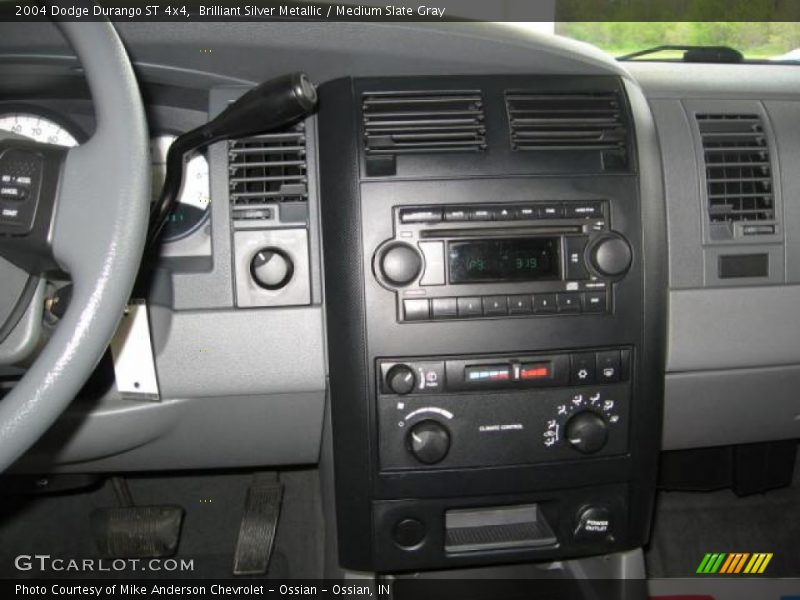 Brilliant Silver Metallic / Medium Slate Gray 2004 Dodge Durango ST 4x4