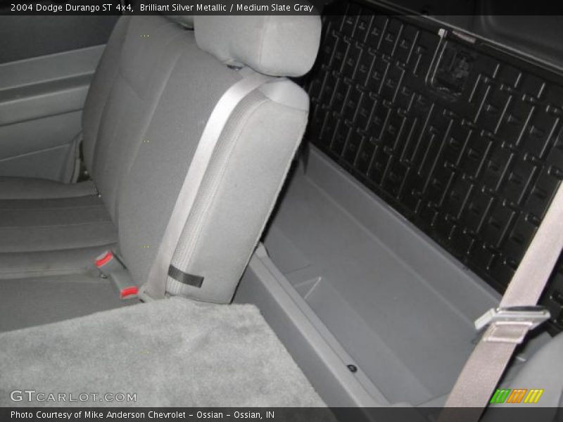 Brilliant Silver Metallic / Medium Slate Gray 2004 Dodge Durango ST 4x4