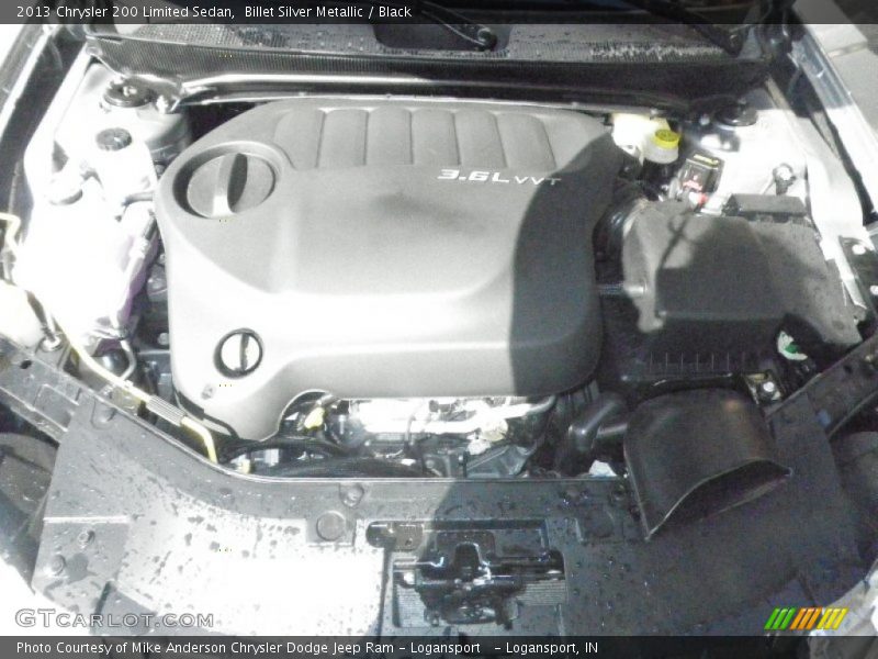 Billet Silver Metallic / Black 2013 Chrysler 200 Limited Sedan