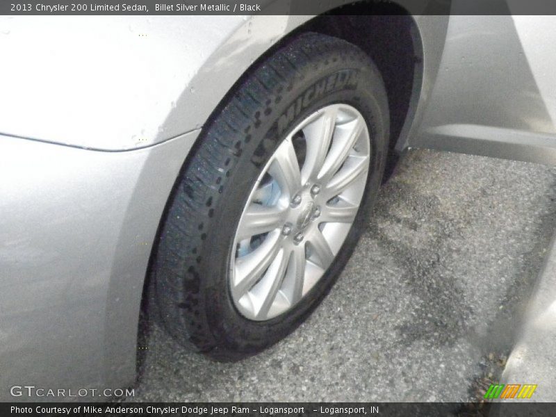 Billet Silver Metallic / Black 2013 Chrysler 200 Limited Sedan
