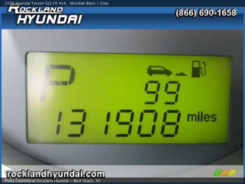 Obsidian Black / Gray 2006 Hyundai Tucson GLS V6 4x4