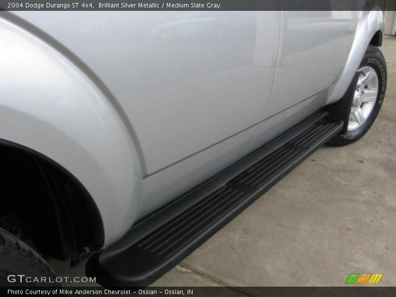 Brilliant Silver Metallic / Medium Slate Gray 2004 Dodge Durango ST 4x4