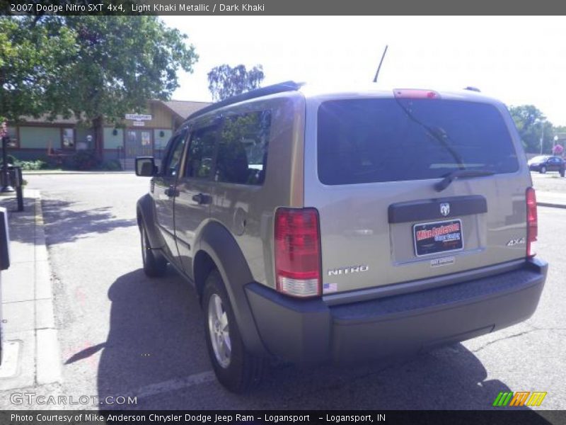 Light Khaki Metallic / Dark Khaki 2007 Dodge Nitro SXT 4x4