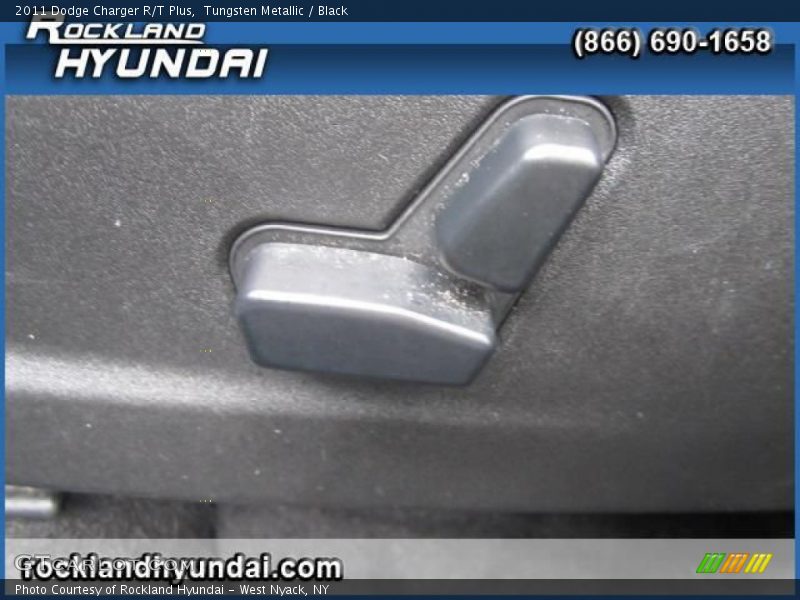 Tungsten Metallic / Black 2011 Dodge Charger R/T Plus