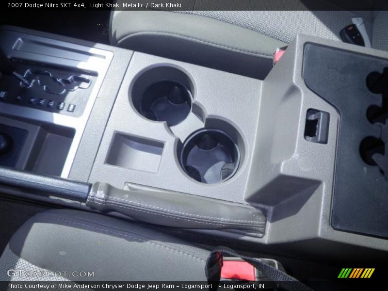Light Khaki Metallic / Dark Khaki 2007 Dodge Nitro SXT 4x4