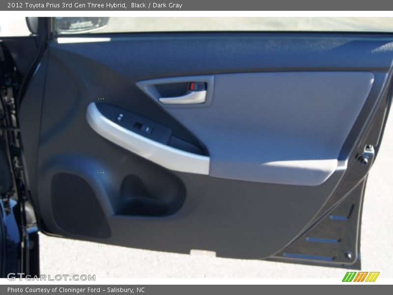 Black / Dark Gray 2012 Toyota Prius 3rd Gen Three Hybrid