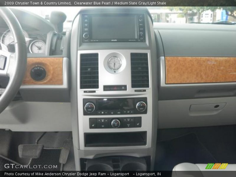 Clearwater Blue Pearl / Medium Slate Gray/Light Shale 2009 Chrysler Town & Country Limited
