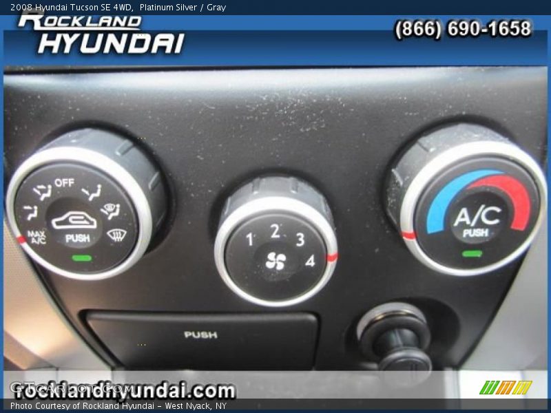Platinum Silver / Gray 2008 Hyundai Tucson SE 4WD