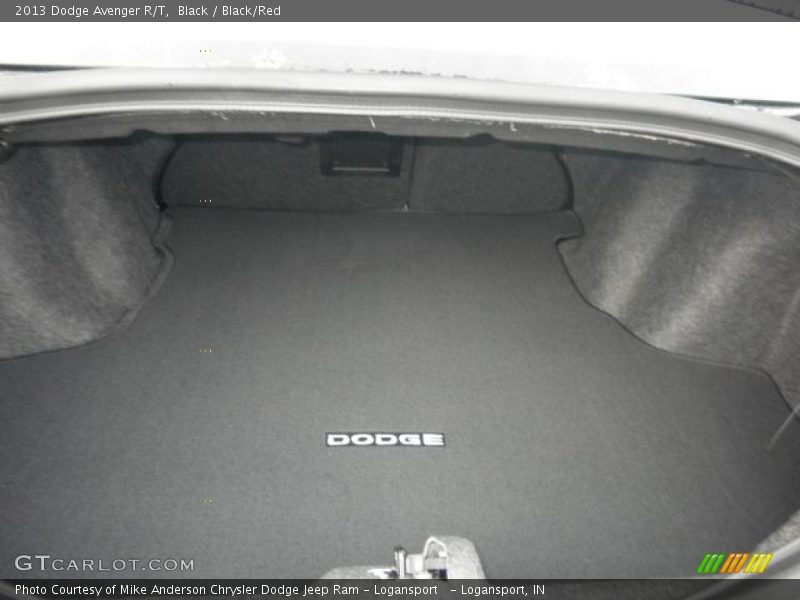  2013 Avenger R/T Trunk