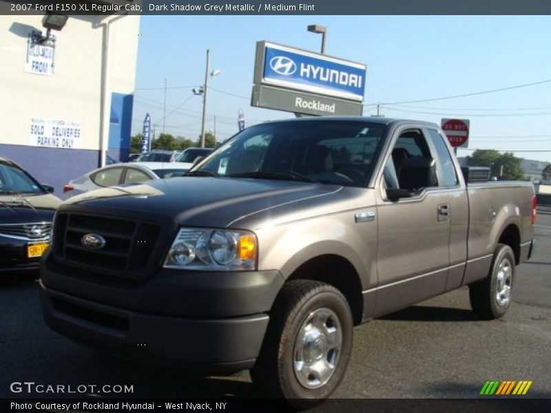 Dark Shadow Grey Metallic / Medium Flint 2007 Ford F150 XL Regular Cab