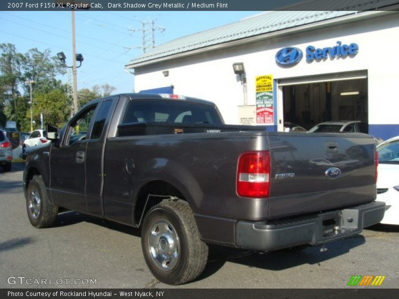 Dark Shadow Grey Metallic / Medium Flint 2007 Ford F150 XL Regular Cab