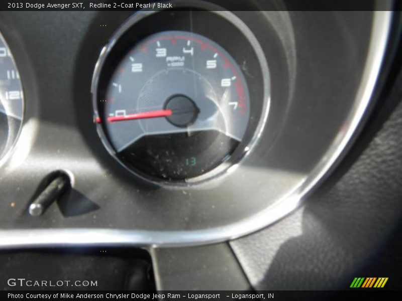 Redline 2-Coat Pearl / Black 2013 Dodge Avenger SXT