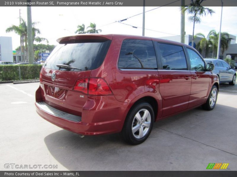 Pomegranate Red Metallic / Aero Gray 2010 Volkswagen Routan SE