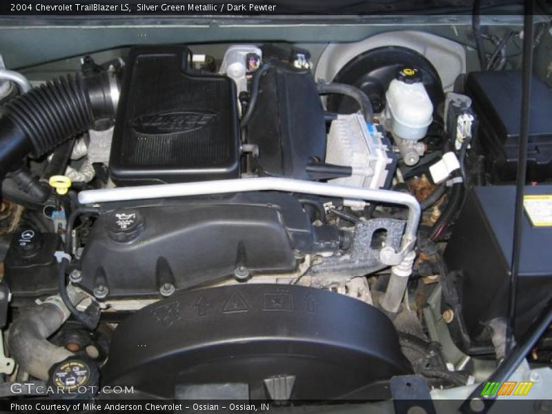 Silver Green Metallic / Dark Pewter 2004 Chevrolet TrailBlazer LS