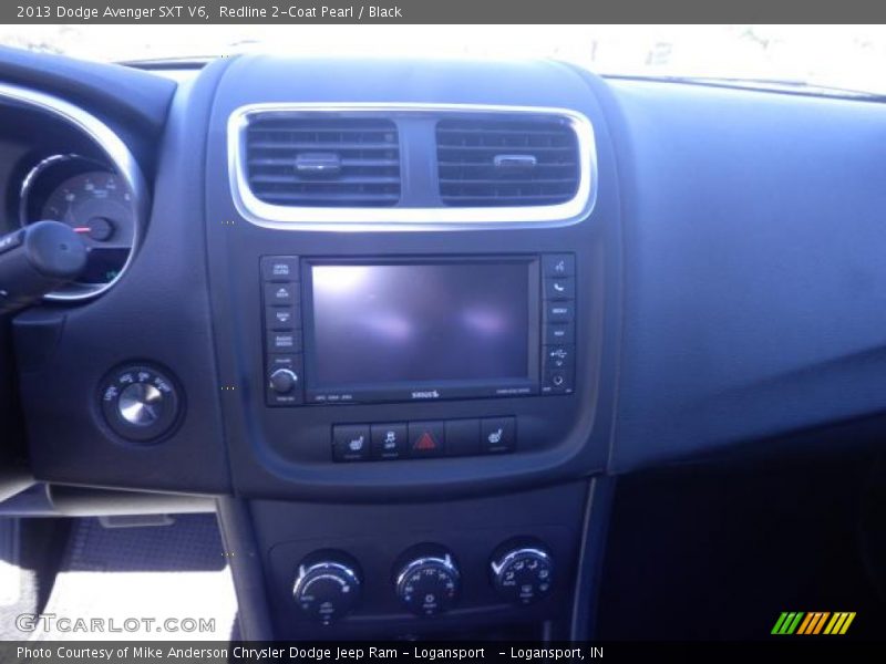 Redline 2-Coat Pearl / Black 2013 Dodge Avenger SXT V6