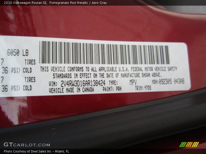 Pomegranate Red Metallic / Aero Gray 2010 Volkswagen Routan SE