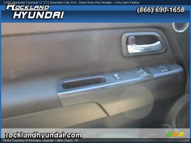 Deep Ruby Red Metallic / Very Dark Pewter 2007 Chevrolet Colorado LT Z71 Extended Cab 4x4