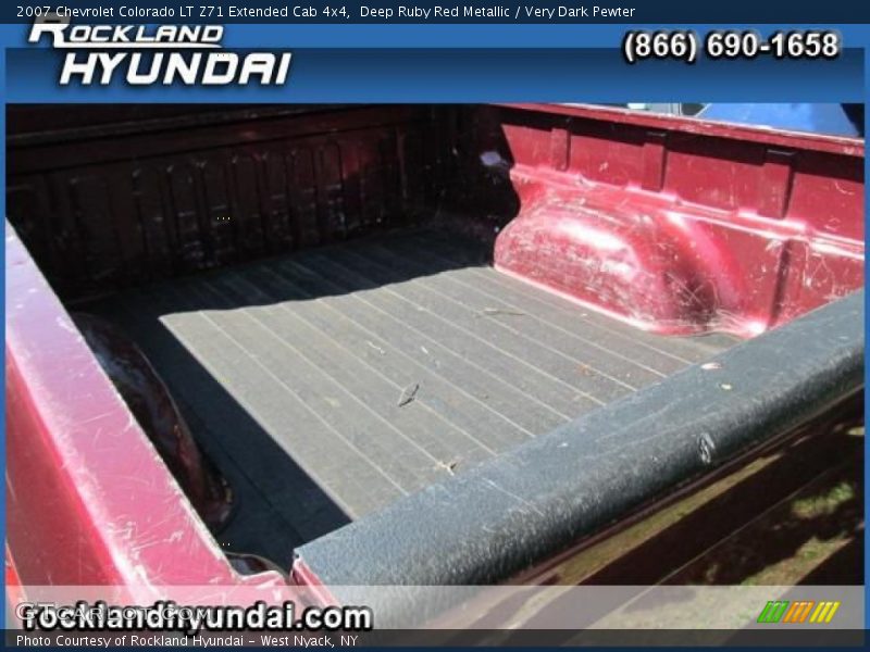 Deep Ruby Red Metallic / Very Dark Pewter 2007 Chevrolet Colorado LT Z71 Extended Cab 4x4
