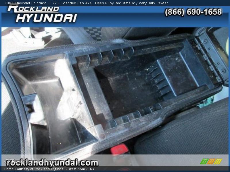 Deep Ruby Red Metallic / Very Dark Pewter 2007 Chevrolet Colorado LT Z71 Extended Cab 4x4
