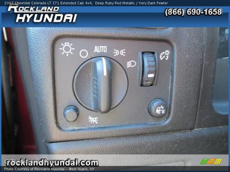 Deep Ruby Red Metallic / Very Dark Pewter 2007 Chevrolet Colorado LT Z71 Extended Cab 4x4