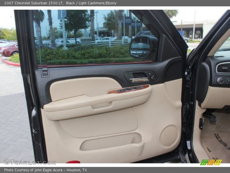 Black / Light Cashmere/Ebony 2007 Chevrolet Suburban 1500 LT