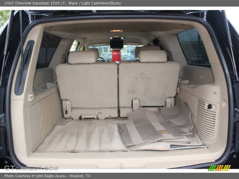 Black / Light Cashmere/Ebony 2007 Chevrolet Suburban 1500 LT