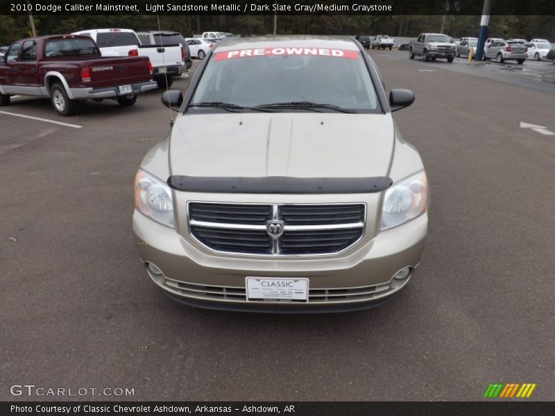 Light Sandstone Metallic / Dark Slate Gray/Medium Graystone 2010 Dodge Caliber Mainstreet