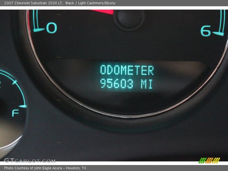 Black / Light Cashmere/Ebony 2007 Chevrolet Suburban 1500 LT