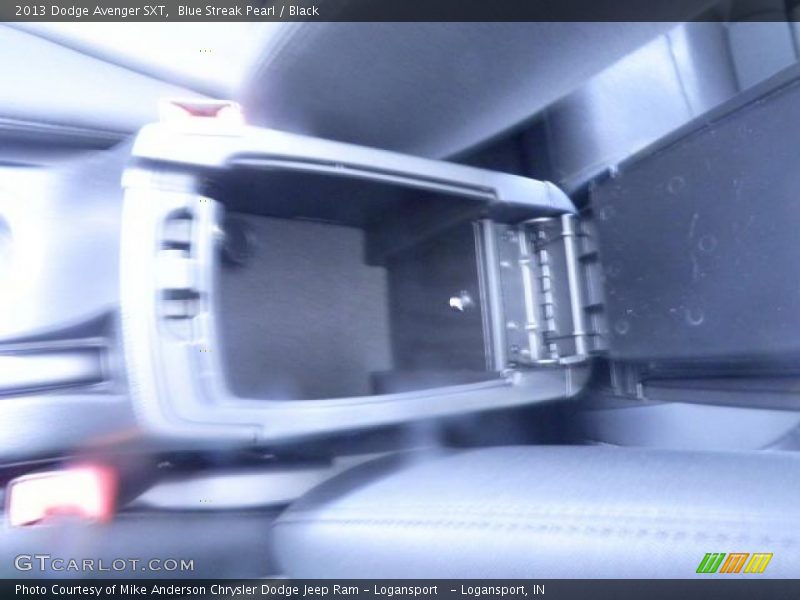 Blue Streak Pearl / Black 2013 Dodge Avenger SXT