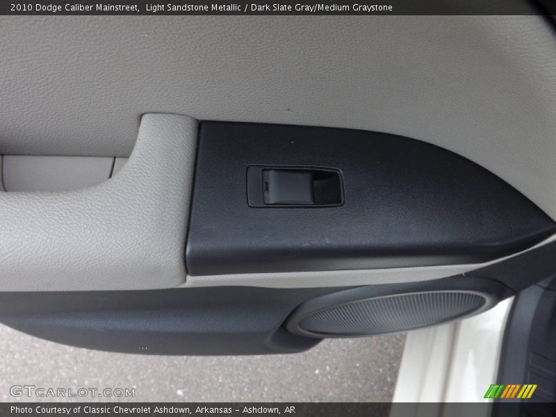 Light Sandstone Metallic / Dark Slate Gray/Medium Graystone 2010 Dodge Caliber Mainstreet