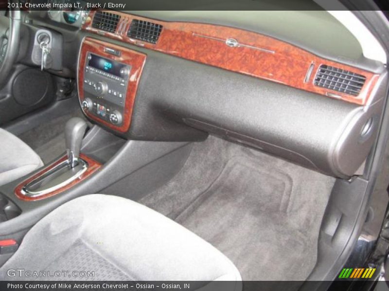 Black / Ebony 2011 Chevrolet Impala LT