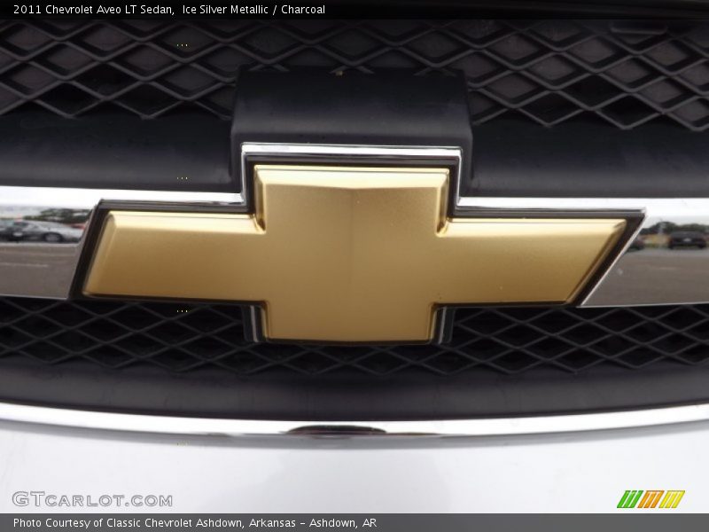 Ice Silver Metallic / Charcoal 2011 Chevrolet Aveo LT Sedan