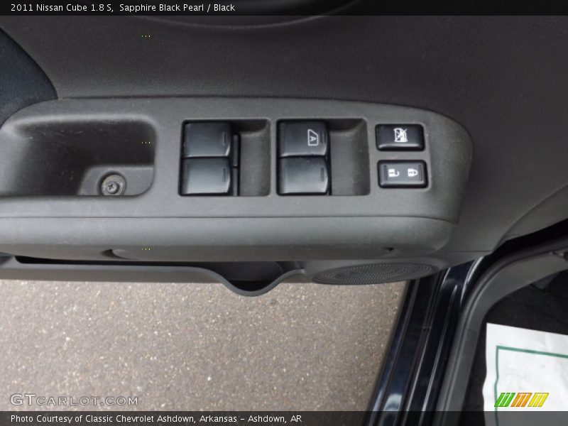 Sapphire Black Pearl / Black 2011 Nissan Cube 1.8 S