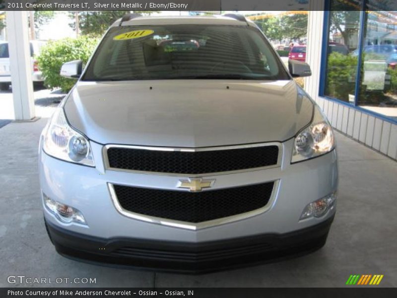Silver Ice Metallic / Ebony/Ebony 2011 Chevrolet Traverse LT
