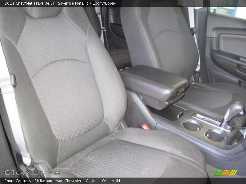 Silver Ice Metallic / Ebony/Ebony 2011 Chevrolet Traverse LT