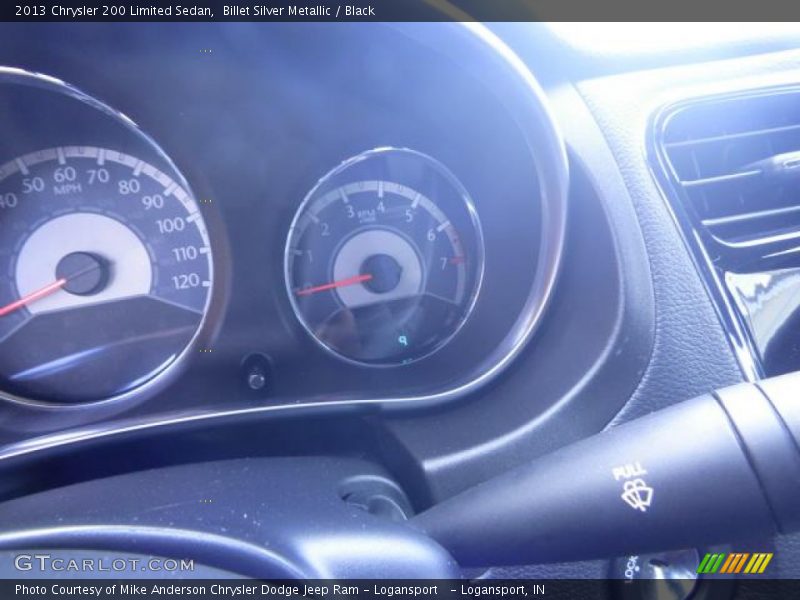 Billet Silver Metallic / Black 2013 Chrysler 200 Limited Sedan