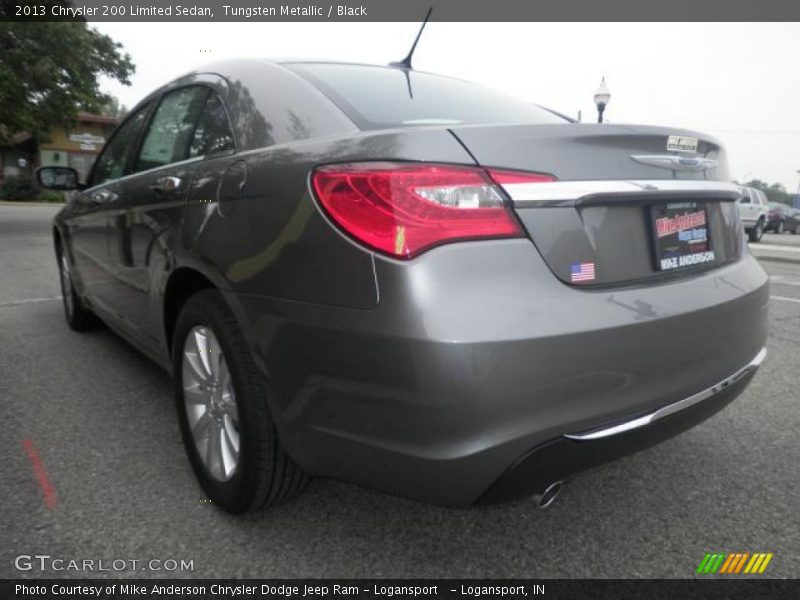 Tungsten Metallic / Black 2013 Chrysler 200 Limited Sedan