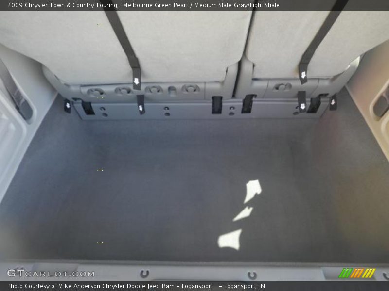 Melbourne Green Pearl / Medium Slate Gray/Light Shale 2009 Chrysler Town & Country Touring
