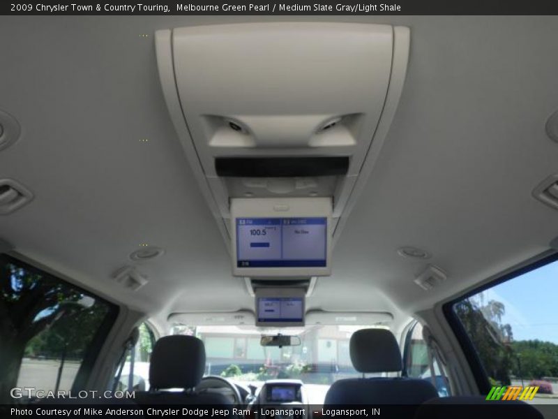 Melbourne Green Pearl / Medium Slate Gray/Light Shale 2009 Chrysler Town & Country Touring