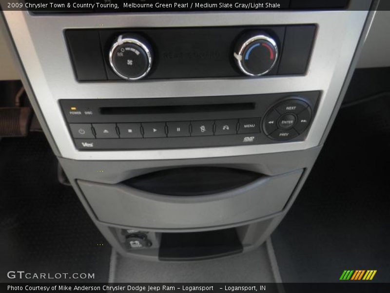Melbourne Green Pearl / Medium Slate Gray/Light Shale 2009 Chrysler Town & Country Touring