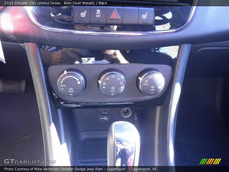 Billet Silver Metallic / Black 2013 Chrysler 200 Limited Sedan