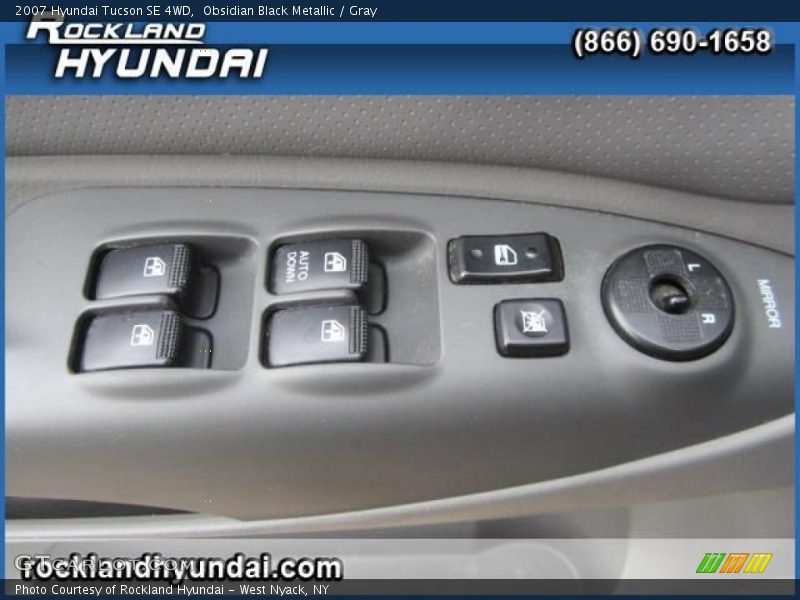 Obsidian Black Metallic / Gray 2007 Hyundai Tucson SE 4WD