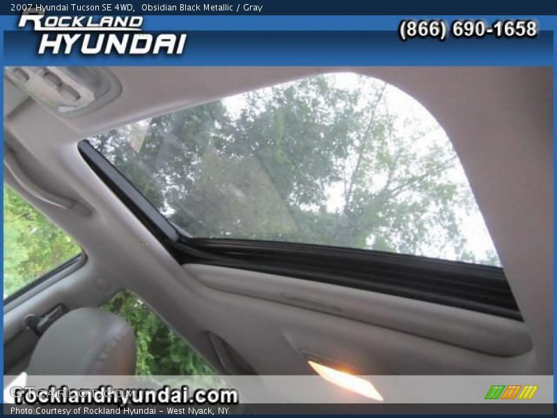 Obsidian Black Metallic / Gray 2007 Hyundai Tucson SE 4WD