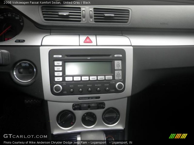United Gray / Black 2008 Volkswagen Passat Komfort Sedan