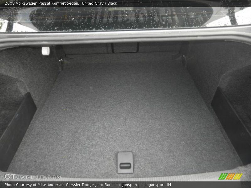 United Gray / Black 2008 Volkswagen Passat Komfort Sedan