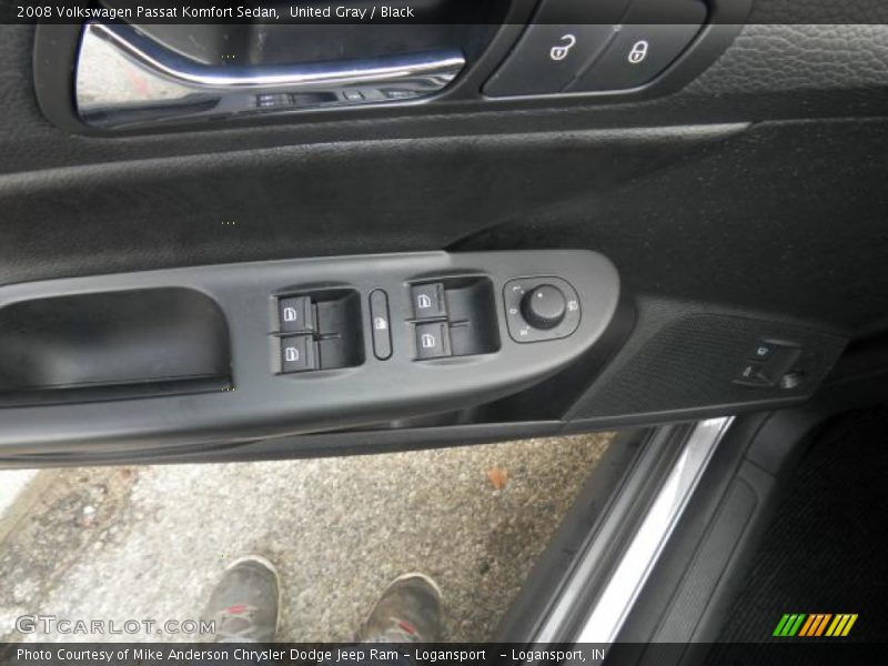 United Gray / Black 2008 Volkswagen Passat Komfort Sedan