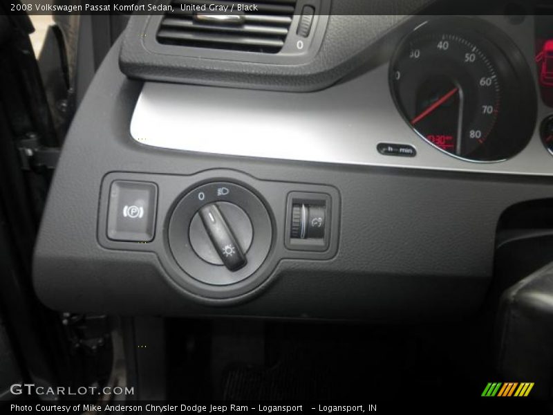 United Gray / Black 2008 Volkswagen Passat Komfort Sedan