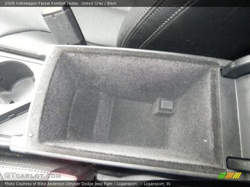 United Gray / Black 2008 Volkswagen Passat Komfort Sedan